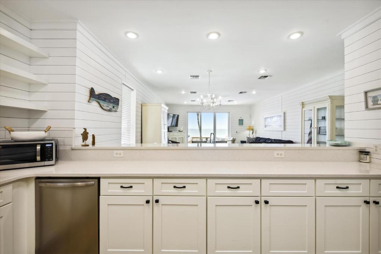 Just Beachy - 5 Bedroom 5 Bathroom Beach Front Home! Sleeps 20 Home Panama City Beach Exterior foto