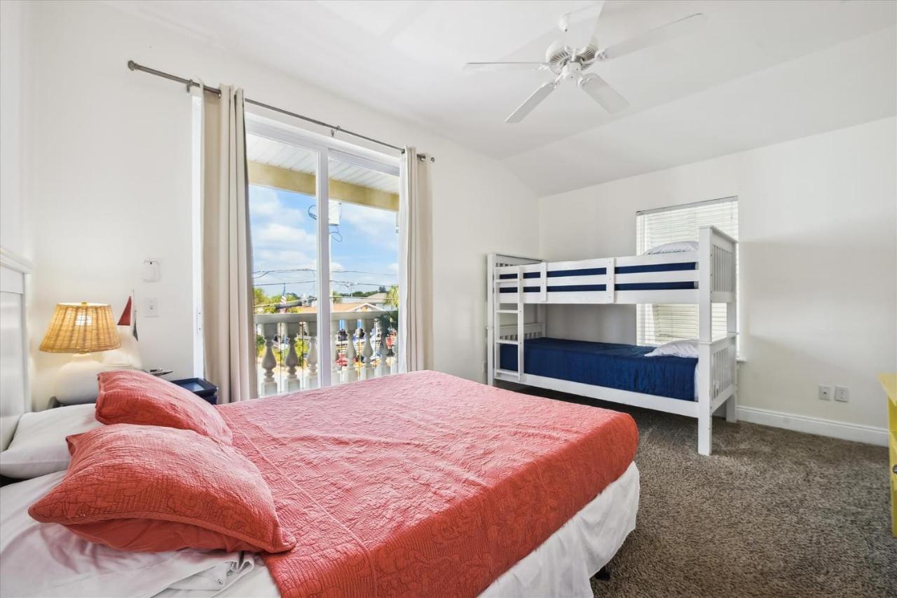 Just Beachy - 5 Bedroom 5 Bathroom Beach Front Home! Sleeps 20 Home Panama City Beach Exterior foto